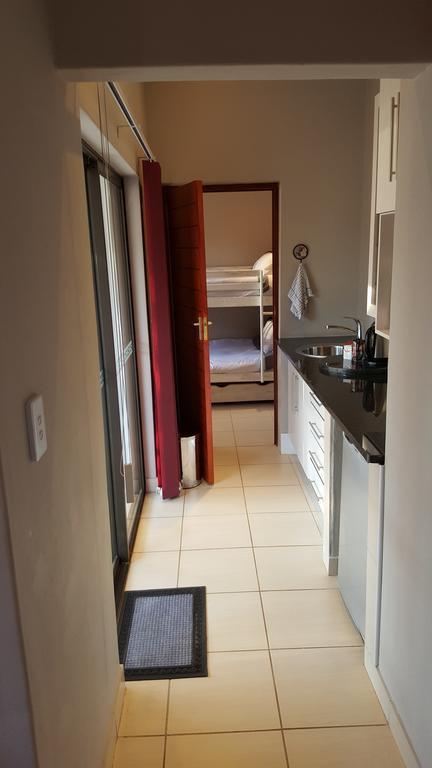 Casa Bianca Guest Lodge Hartbeespoort Oda fotoğraf