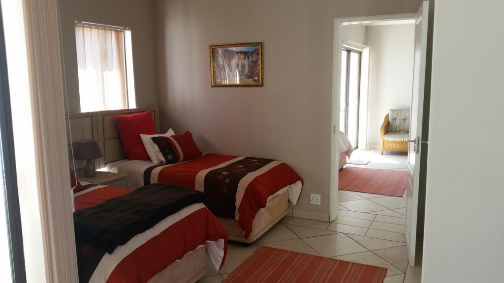 Casa Bianca Guest Lodge Hartbeespoort Oda fotoğraf