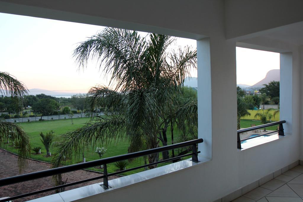 Casa Bianca Guest Lodge Hartbeespoort Oda fotoğraf